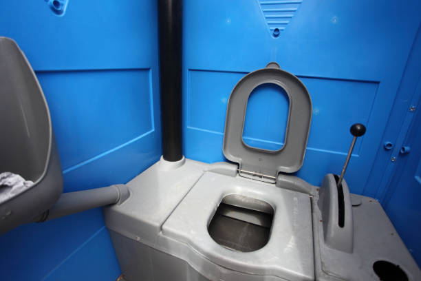 Best Porta potty delivery and setup  in Mathews, VA